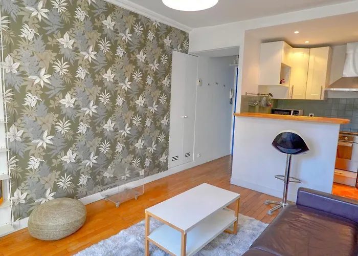 Appartement New Sunny Flat Near Montorgeuil *